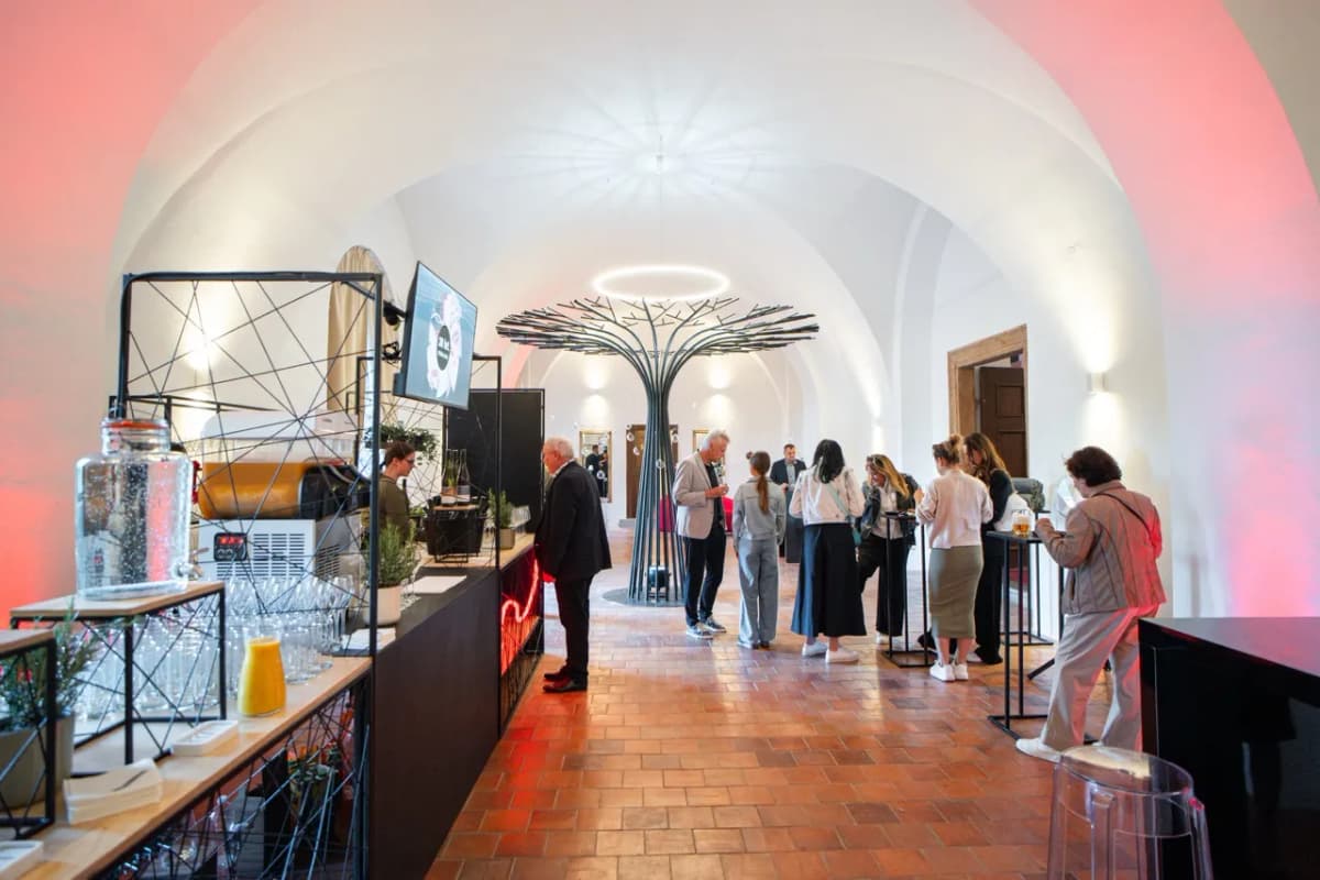 Sala Terrena s rautovým uspořádáním a cateringem